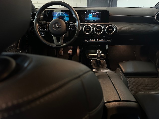 MERCEDES-BENZ A-KLASSE 160 - NAP l CLIMA l CRUISE l CAMERA l CARPLAY l 17INCH l , SK Autos, Emmen