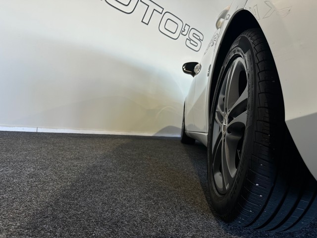 MERCEDES-BENZ A-KLASSE 160 - NAP l CLIMA l CRUISE l CAMERA l CARPLAY l 17INCH l , SK Autos, Emmen