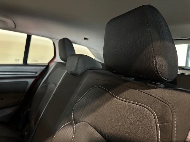 RENAULT MEGANE 1.3 TCE GT-LINE CLIMA l CAMERA l PDC l LMV l STOELVERW l, SK Autos, Emmen