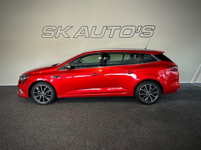 RENAULT MEGANE 1.3 TCE GT-LINE CLIMA l CAMERA l PDC l LMV l STOELVERW l, SK Autos, Emmen