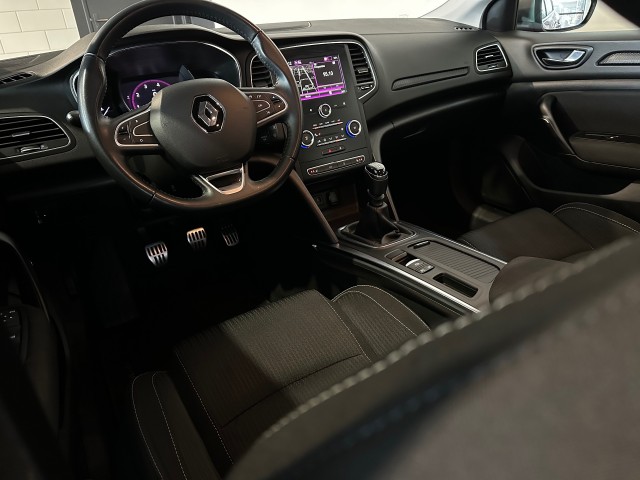 RENAULT MEGANE 1.3 TCE GT-LINE CLIMA l CAMERA l PDC l LMV l STOELVERW l, SK Autos, Emmen