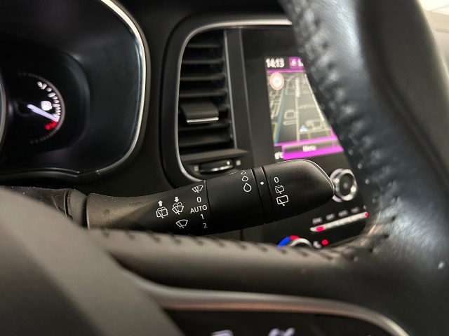 RENAULT MEGANE 1.3 TCE GT-LINE CLIMA l CAMERA l PDC l LMV l STOELVERW l, SK Autos, Emmen