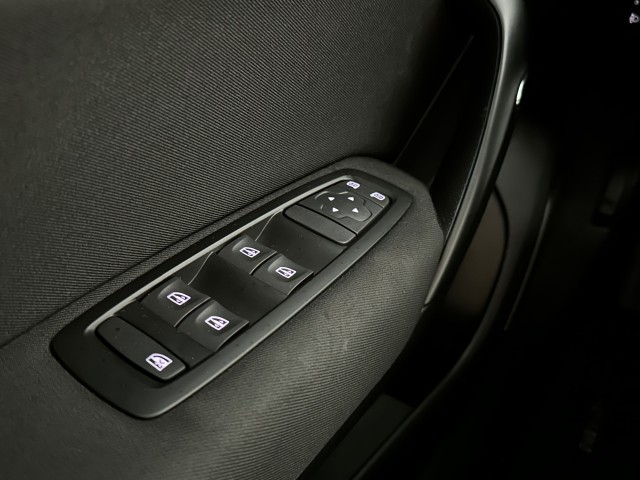 RENAULT MEGANE 1.3 TCE GT-LINE CLIMA l CAMERA l PDC l LMV l STOELVERW l, SK Autos, Emmen