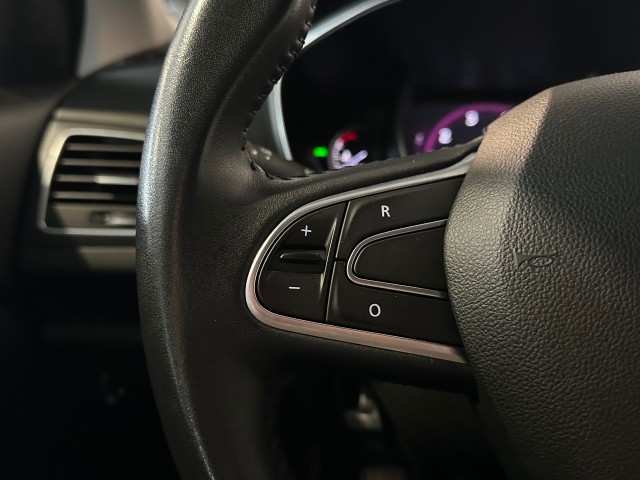 RENAULT MEGANE 1.3 TCE GT-LINE CLIMA l CAMERA l PDC l LMV l STOELVERW l, SK Autos, Emmen