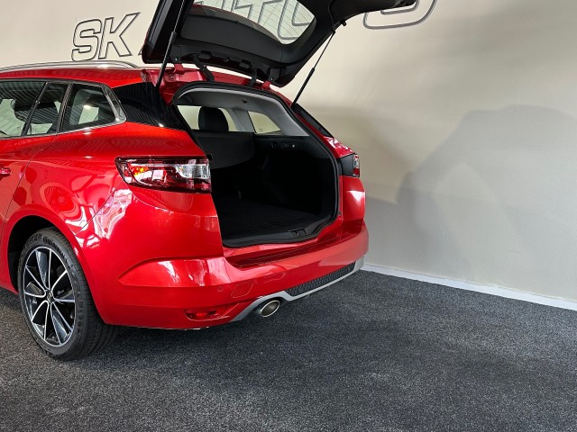 RENAULT MEGANE 1.3 TCE GT-LINE CLIMA l CAMERA l PDC l LMV l STOELVERW l, SK Autos, Emmen
