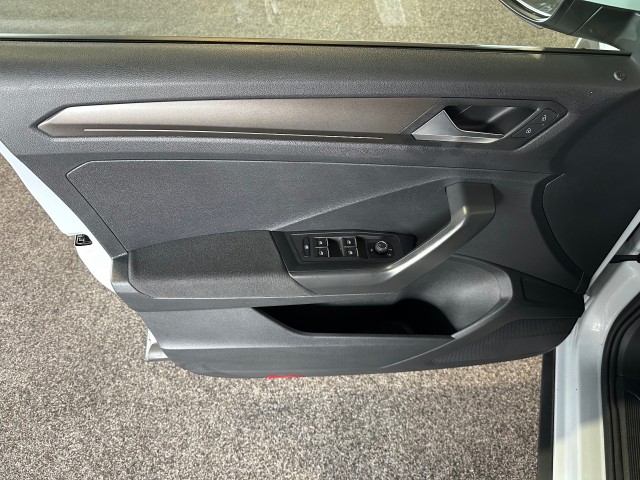 VOLKSWAGEN T-ROC 1.0 TSI STYLE, SK Autos, Emmen