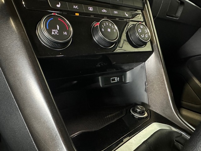 VOLKSWAGEN T-ROC 1.0 TSI STYLE, SK Autos, Emmen