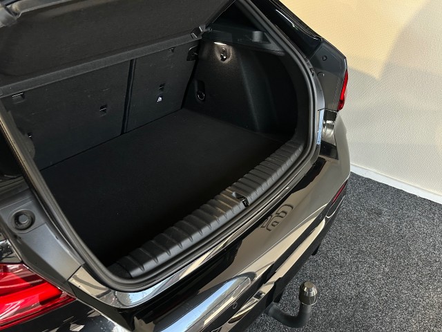 BMW 1-SERIE 118I BNS EDITION M-PAKKET l LED l CAMERA l 17INCH l PDC l , SK Autos, Emmen