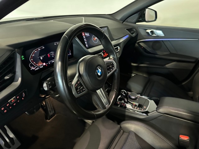 BMW 1-SERIE 118I BNS EDITION M-PAKKET l LED l CAMERA l 17INCH l PDC l , SK Autos, Emmen