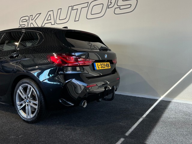 BMW 1-SERIE 118I BNS EDITION M-PAKKET l LED l CAMERA l 17INCH l PDC l , SK Autos, Emmen