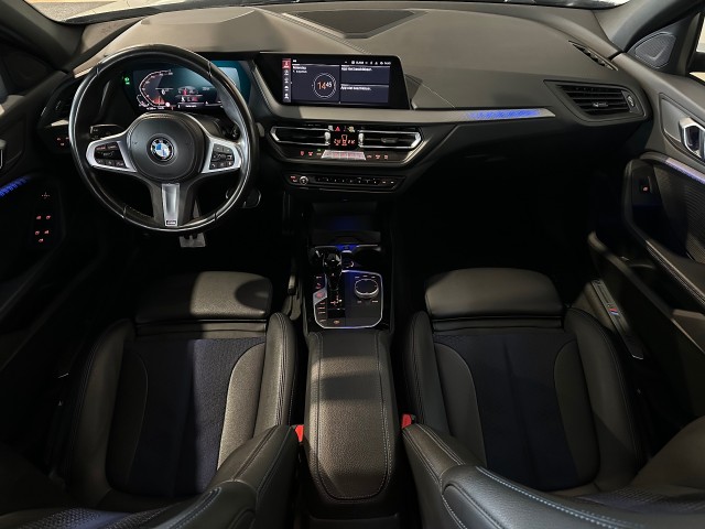 BMW 1-SERIE 118I BNS EDITION M-PAKKET l LED l CAMERA l 17INCH l PDC l , SK Autos, Emmen