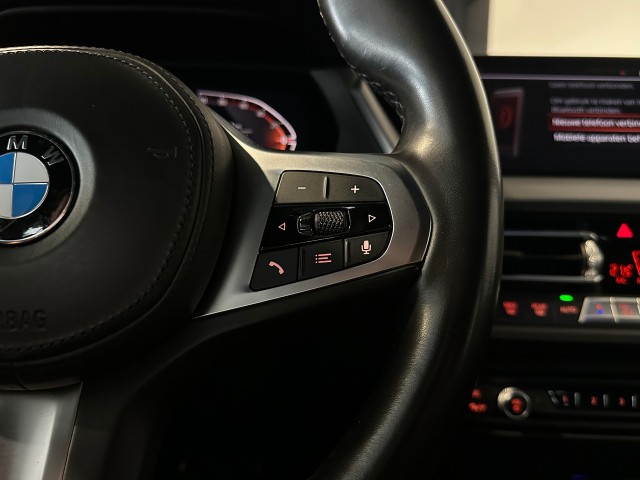 BMW 1-SERIE 118I BNS EDITION M-PAKKET l LED l CAMERA l 17INCH l PDC l , SK Autos, Emmen