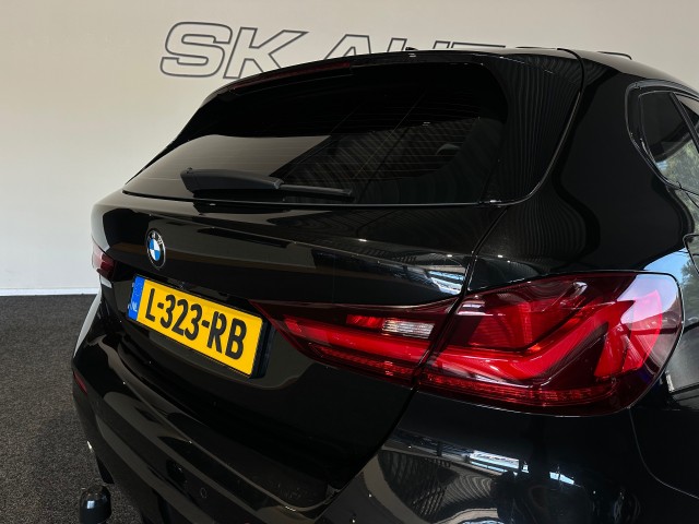 BMW 1-SERIE 118I BNS EDITION M-PAKKET l LED l CAMERA l 17INCH l PDC l , SK Autos, Emmen