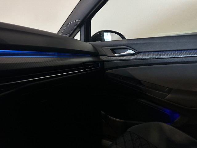 VOLKSWAGEN GOLF 1.5 TSI R-LINE LED l CLIMA l STOEL/STUURVERW l SFEERVER l , SK Autos, Emmen