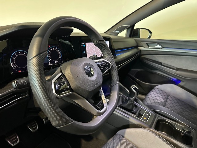 VOLKSWAGEN GOLF 1.5 TSI R-LINE LED l CLIMA l STOEL/STUURVERW l SFEERVER l , SK Autos, Emmen