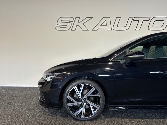 VOLKSWAGEN GOLF 1.5 TSI R-LINE LED l CLIMA l STOEL/STUURVERW l SFEERVER l , SK Autos, Emmen