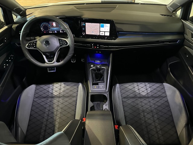 VOLKSWAGEN GOLF 1.5 TSI R-LINE LED l CLIMA l STOEL/STUURVERW l SFEERVER l , SK Autos, Emmen