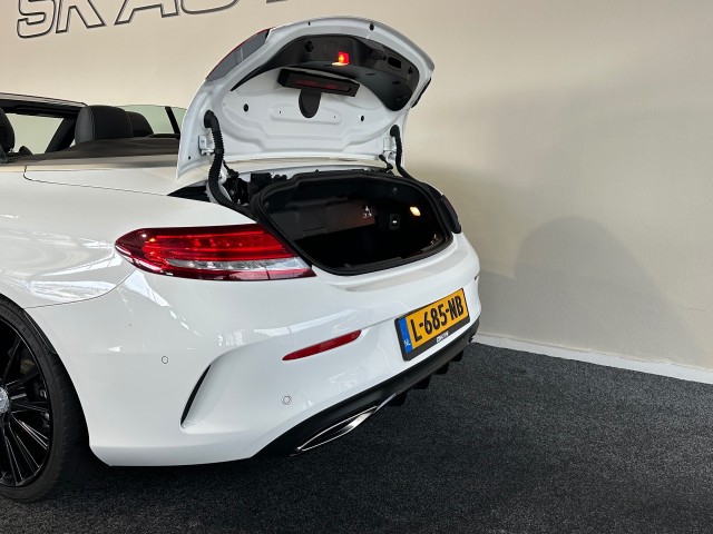 MERCEDES-BENZ C-KLASSE C klasse 300 AMG-Line l AIRSCARF l NAVI l LED l STOELVERW l , SK Autos, Emmen