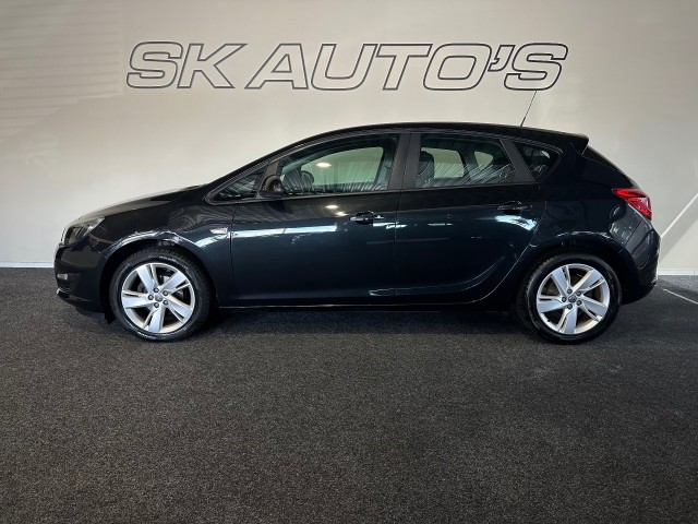 OPEL ASTRA 1.4 BERLIN NAP l 1STE EIG l LMV l TREKHAAK l CRUISE l , SK Autos, Emmen