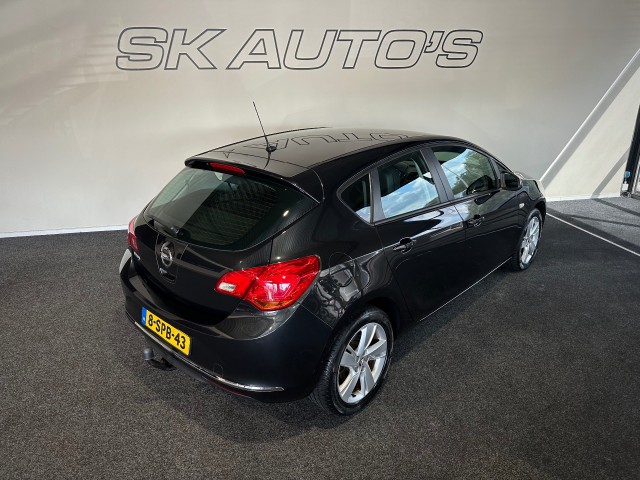 OPEL ASTRA 1.4 BERLIN NAP l 1STE EIG l LMV l TREKHAAK l CRUISE l , SK Autos, Emmen