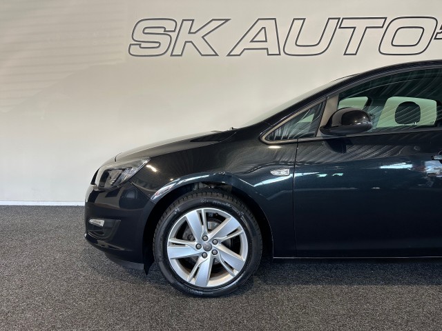 OPEL ASTRA 1.4 BERLIN NAP l 1STE EIG l LMV l TREKHAAK l CRUISE l , SK Autos, Emmen