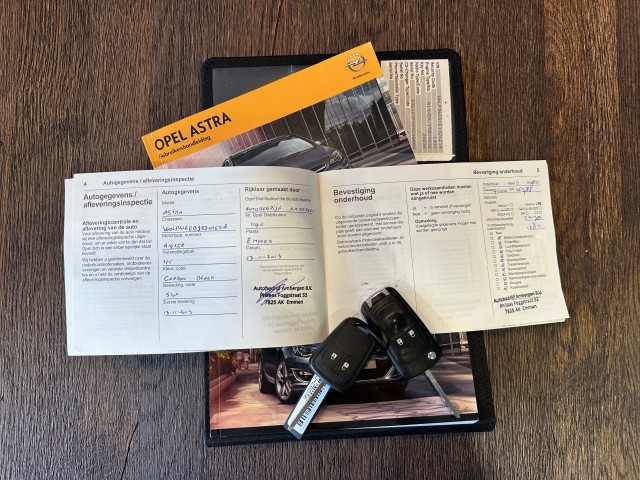 OPEL ASTRA 1.4 BERLIN NAP l 1STE EIG l LMV l TREKHAAK l CRUISE l , SK Autos, Emmen