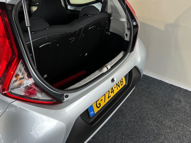 TOYOTA AYGO 1.0 VVT-I X-FUN l AIRCO l ELEK RAMEN l LED l BLUETOOTH l , SK Autos, Emmen