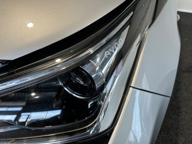 TOYOTA AYGO 1.0 VVT-I X-FUN l AIRCO l ELEK RAMEN l LED l BLUETOOTH l , SK Autos, Emmen