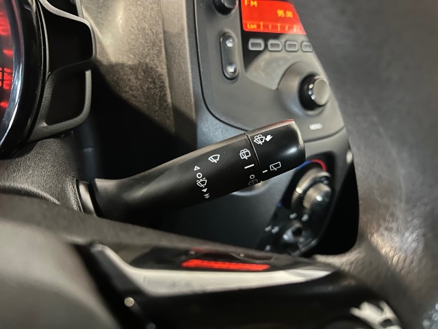 TOYOTA AYGO 1.0 VVT-I X-FUN l AIRCO l ELEK RAMEN l LED l BLUETOOTH l , SK Autos, Emmen