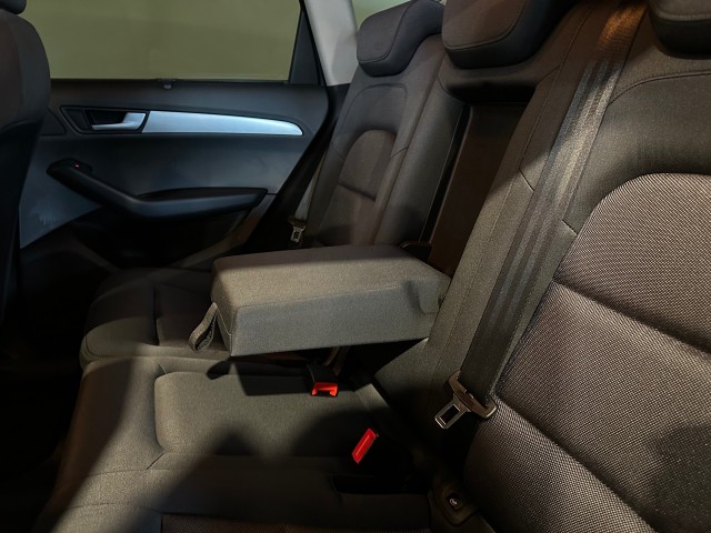 AUDI Q5 2.0 TFSI Q. PL.S XENON l STOELVERW l PDC l CRUISE l , SK Autos, Emmen