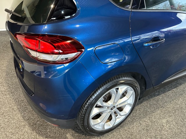 RENAULT SCENIC 1.2 TCE INTENS l LED l PDC l CRUISE l NAVI l LMV l , SK Autos, Emmen