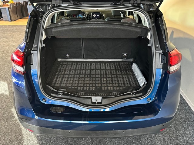 RENAULT SCENIC 1.2 TCE INTENS l LED l PDC l CRUISE l NAVI l LMV l , SK Autos, Emmen