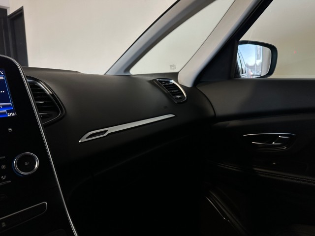 RENAULT SCENIC 1.2 TCE INTENS l LED l PDC l CRUISE l NAVI l LMV l , SK Autos, Emmen