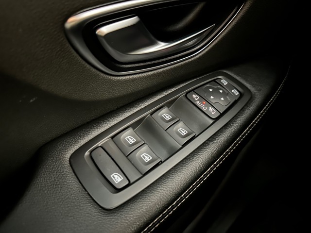 RENAULT SCENIC 1.2 TCE INTENS l LED l PDC l CRUISE l NAVI l LMV l , SK Autos, Emmen