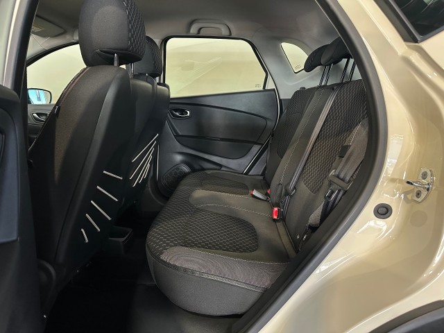 RENAULT CAPTUR 0.9 TCE INTENS l LED l CRUISE l CAMERA l TREKHAAK l CLIMATE l, SK Autos, Emmen