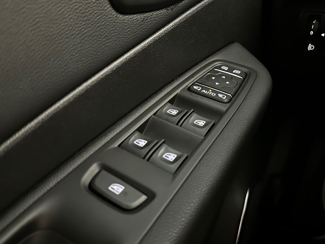 RENAULT CAPTUR 0.9 TCE INTENS l LED l CRUISE l CAMERA l TREKHAAK l CLIMATE l, SK Autos, Emmen