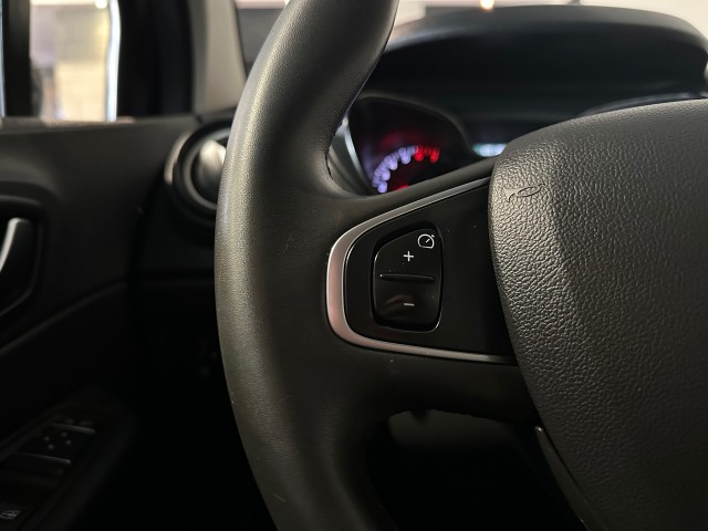 RENAULT CAPTUR 1.2 TCE INTENS AUTOMAAT l PDC l CRUISE l CLIMA l LMV l, SK Autos, Emmen