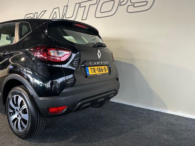 RENAULT CAPTUR 1.2 TCE INTENS AUTOMAAT l PDC l CRUISE l CLIMA l LMV l, SK Autos, Emmen