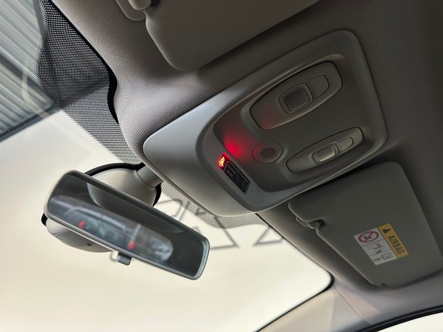 RENAULT CAPTUR 1.2 TCE INTENS AUTOMAAT l PDC l CRUISE l CLIMA l LMV l, SK Autos, Emmen