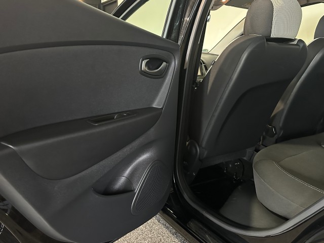 RENAULT CAPTUR 1.2 TCE INTENS AUTOMAAT l PDC l CRUISE l CLIMA l LMV l, SK Autos, Emmen