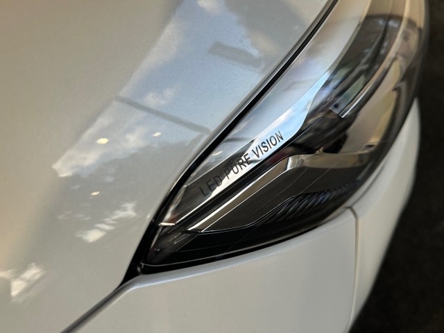 RENAULT CAPTUR 1.2 TCE INTENS AUTOMAAT l LED l KEYLESS l CAMERA l PDC l , SK Autos, Emmen