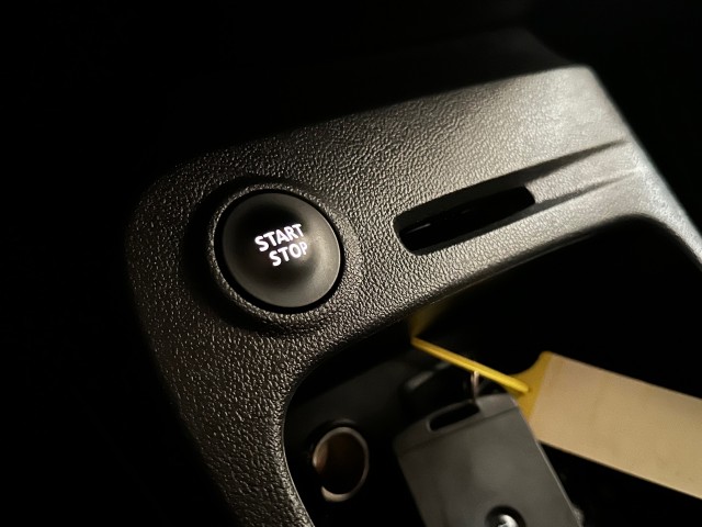 RENAULT CAPTUR 1.2 TCE INTENS AUTOMAAT l LED l KEYLESS l CAMERA l PDC l , SK Autos, Emmen