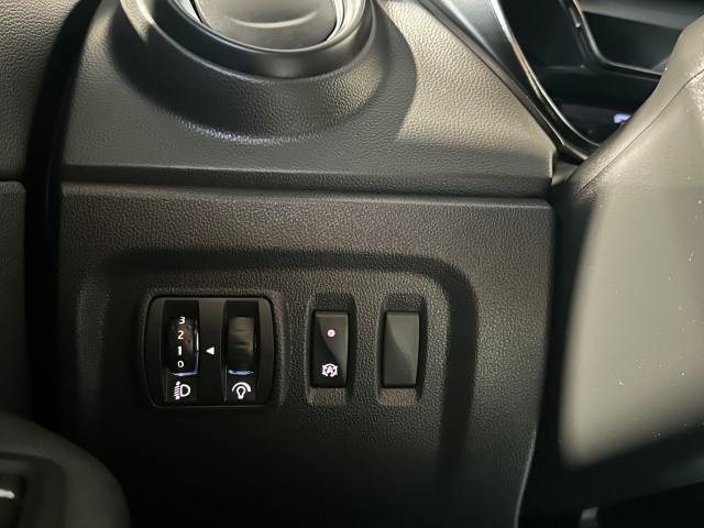 RENAULT CAPTUR 1.2 TCE INTENS AUTOMAAT l LED l KEYLESS l CAMERA l PDC l , SK Autos, Emmen