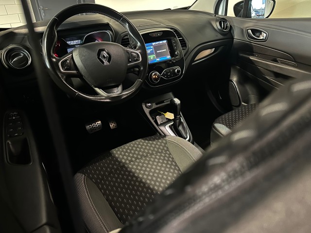 RENAULT CAPTUR 1.2 TCE INTENS AUTOMAAT l LED l KEYLESS l CAMERA l PDC l , SK Autos, Emmen