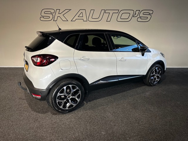 RENAULT CAPTUR 1.2 TCE INTENS AUTOMAAT l LED l KEYLESS l CAMERA l PDC l , SK Autos, Emmen