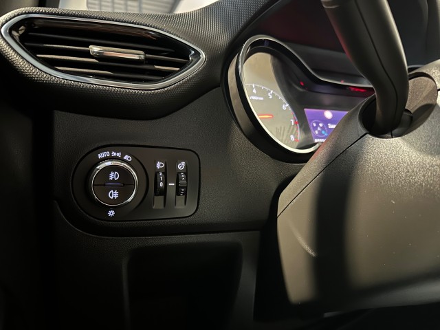 OPEL CROSSLAND X 1.2 T. INNOVATION, SK Autos, Emmen