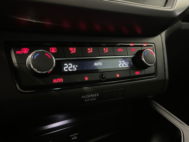 SEAT IBIZA 1.0 TSI ST. LTD ED. l NAP l PDC l CRUISE l CLIMA l LMV l , SK Autos, Emmen