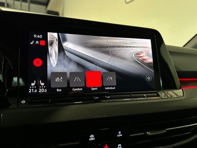 VOLKSWAGEN GOLF 2.0 TDI GTD l 200PK l FULL LED l STOEL+STUURVERW l CARPLAY l SFEERVERL, SK Autos, Emmen