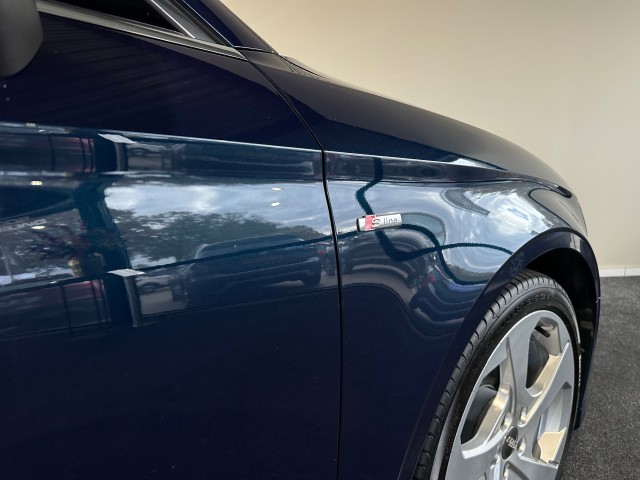 AUDI A3 1.5 TFSI COD SP.SL.E l LED l CRUISE l AUTOMAAT l LMV l S-LINE l , SK Autos, Emmen