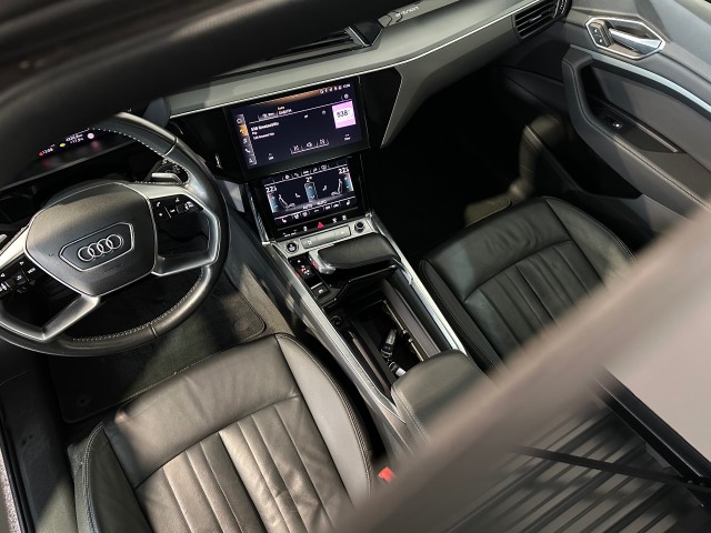 AUDI E-TRON 50 QUATTRO BNS ED+ NAP l PANO l CAMERA l STOELVERW l VIRTUEL l 313PK l , SK Autos, Emmen